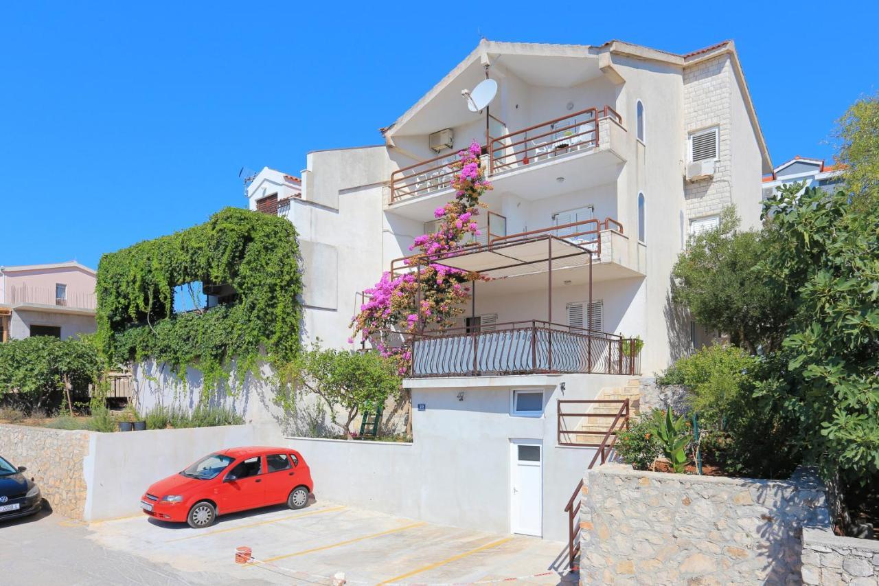 Apartments By The Sea Rastici, Ciovo - 11723 Трогир Экстерьер фото